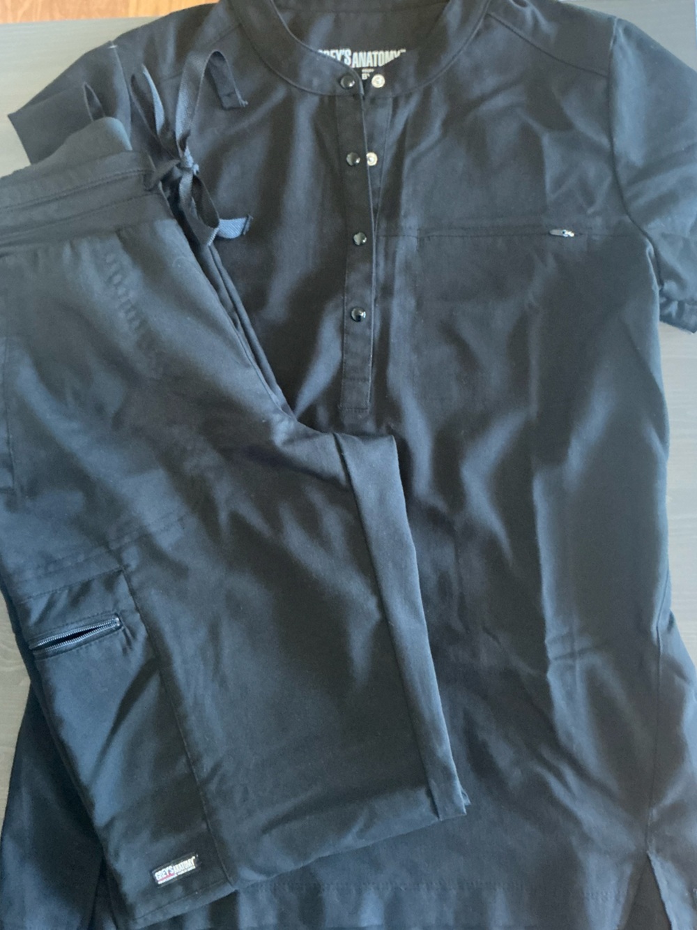 Grey's Anatomy Black Scrub Set - XS